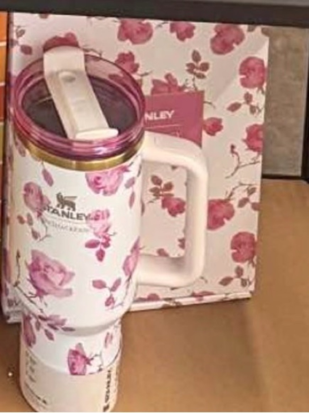 Stanley x Loveshackfancy “Ribbon Rosa” 🌹flower Viral Target exclusive nwt gift 💝 - Picture 3 of 11